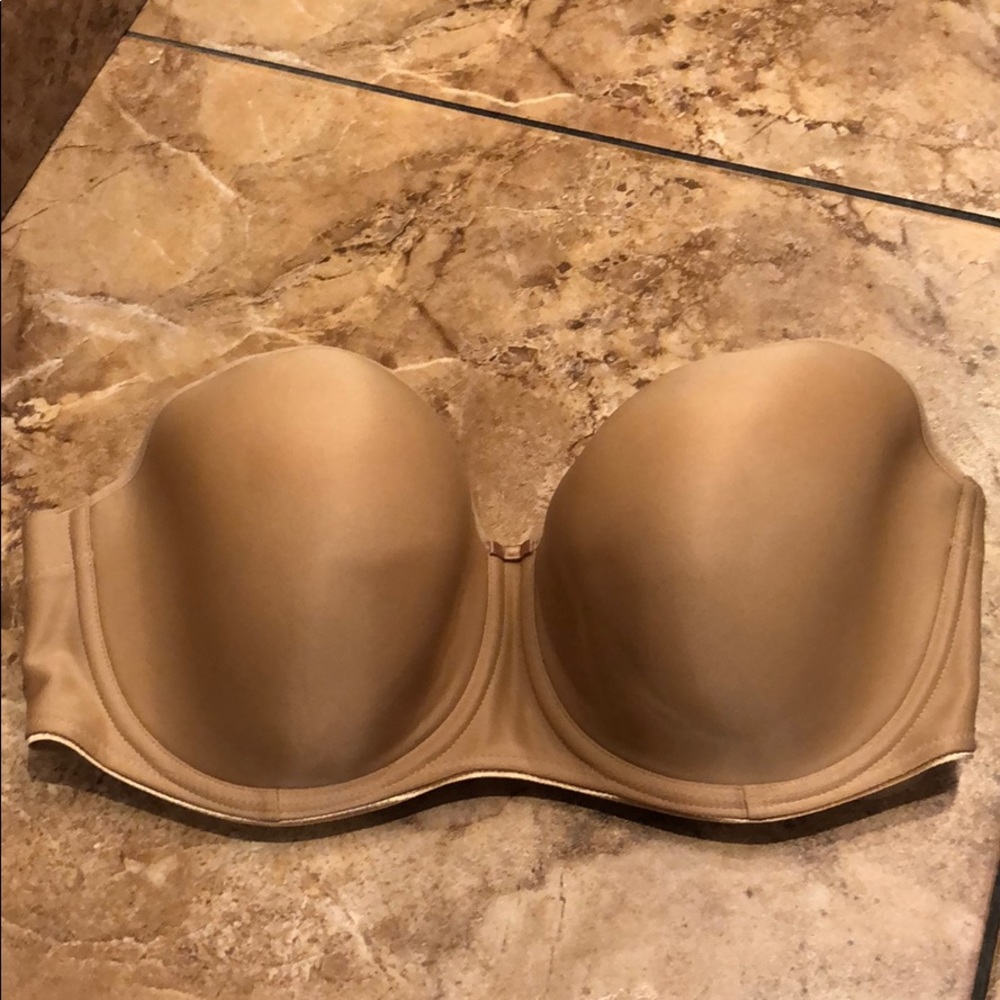 Strapless bra, never worn!